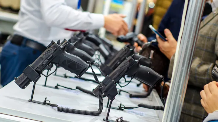 Highland Park gunman’s history, weapon purchase raise questions whether Democrat gun laws work